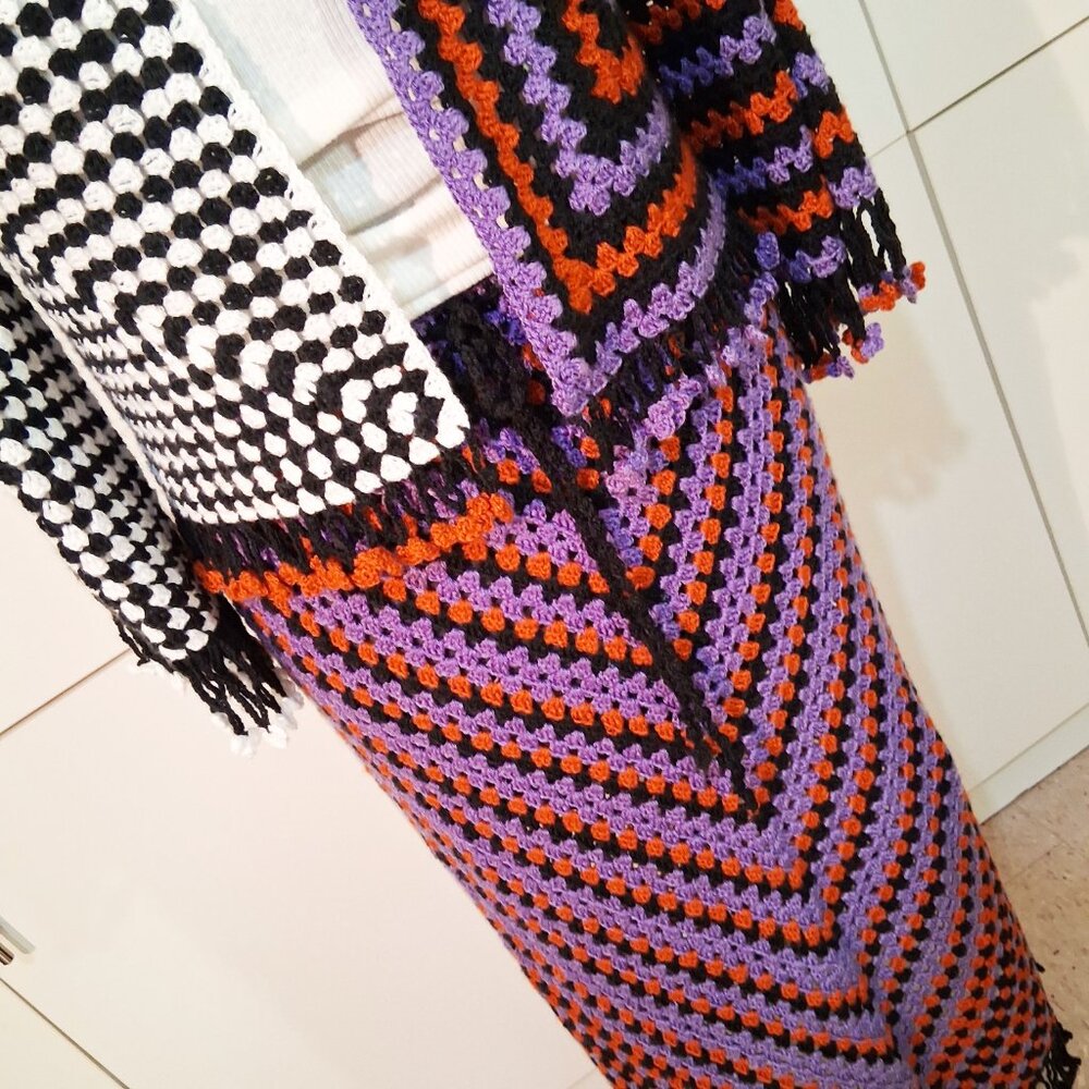 Granny Square Chevron Style Floral Fringe Skirt Red Purple Black M/L